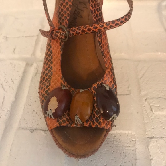 Multicolored Floral Wedges - Picture 5 of 8